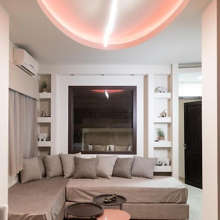 Pasiphae Lux Apartment Downtown Heraklion  Bagian luar foto