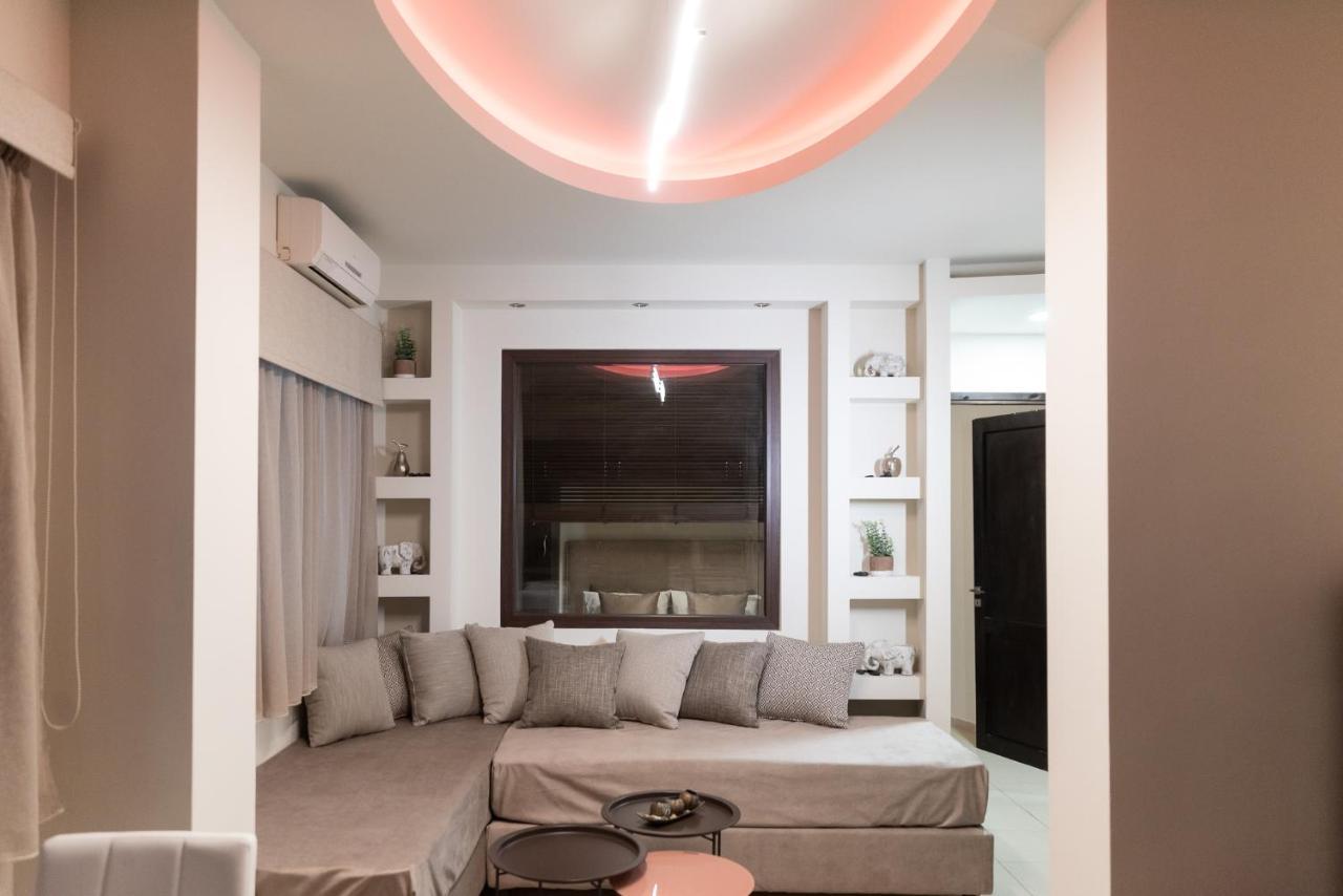 Pasiphae Lux Apartment Downtown Heraklion  Bagian luar foto