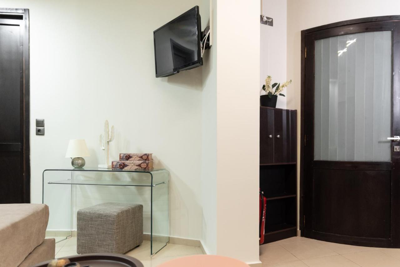 Pasiphae Lux Apartment Downtown Heraklion  Bagian luar foto