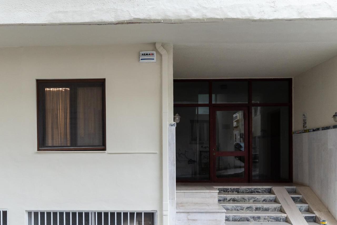 Pasiphae Lux Apartment Downtown Heraklion  Bagian luar foto